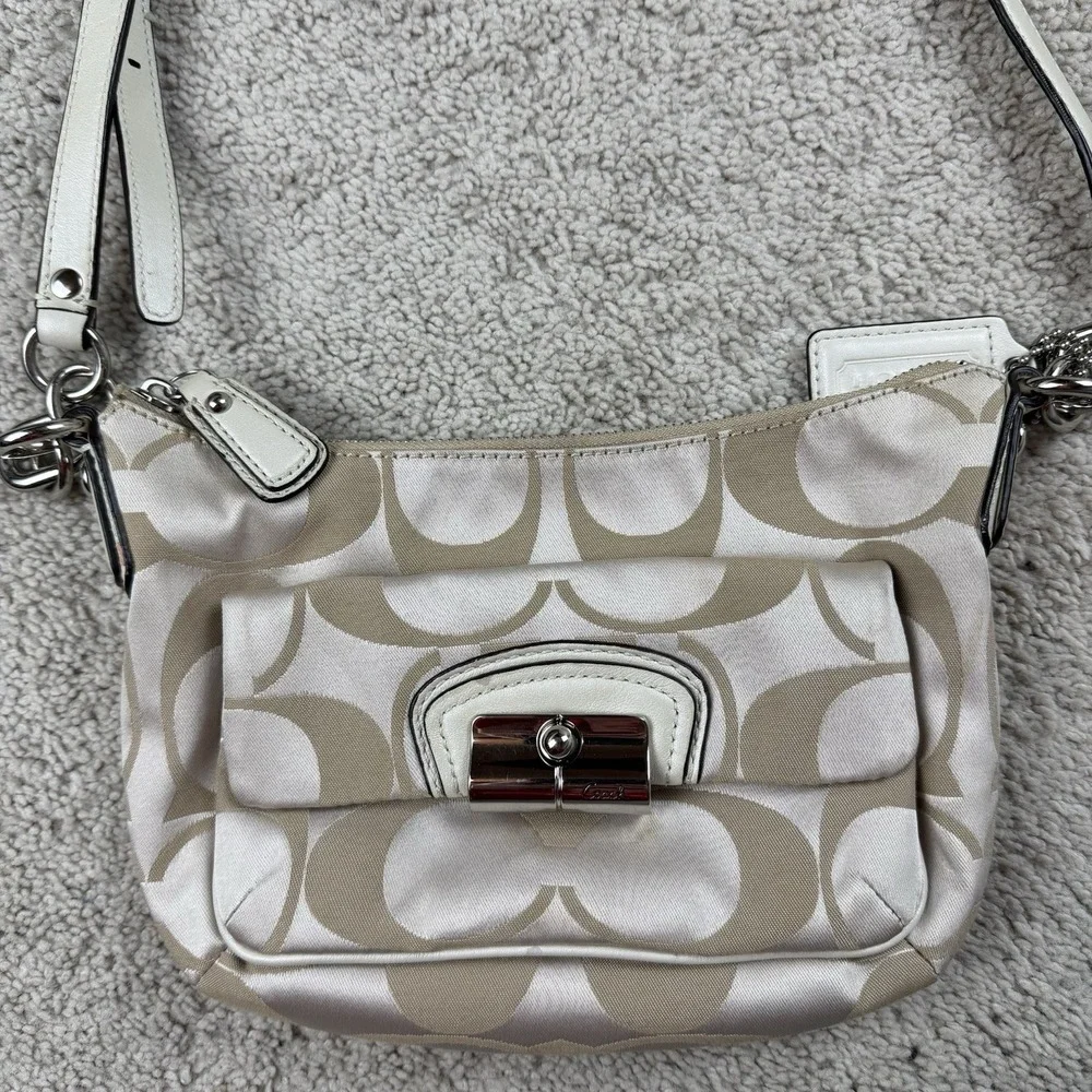 COACH Kristin Op Art Signature East West Crossbody Purse F22302 Convertible EUC
